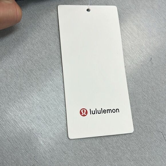 Lululemon leggings  - Picture 7 of 8